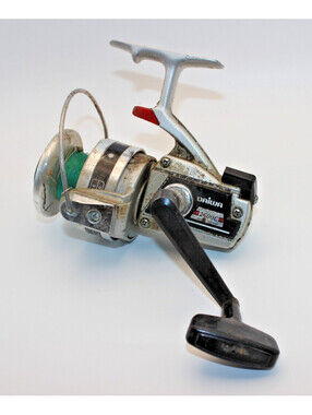 Vintage Daiwa 2600C Spinning Fishing Reel Ball Bearing Hi-Speed 4.8:1 Japan Era